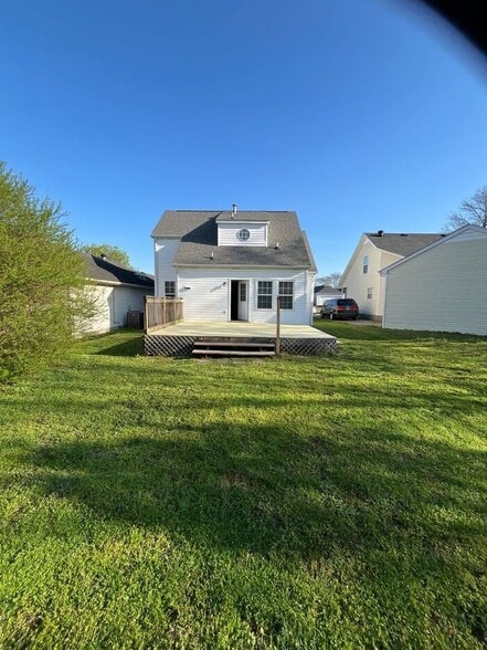 Building Photo - 605 Federal Ct