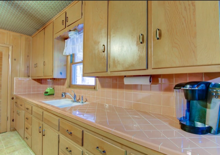 Building Photo - 2408 N 49th St