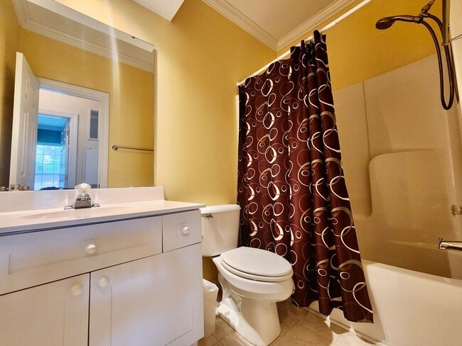 Building Photo - Charming 2 bedroom plus flex room in Dunes...