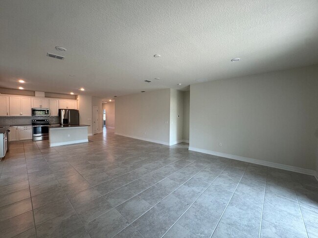 Building Photo - Single family house close to Lake Nona with no rear neighbor