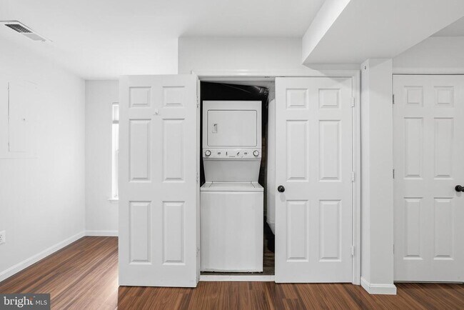 Building Photo - 20430 Herring Pond Terrace