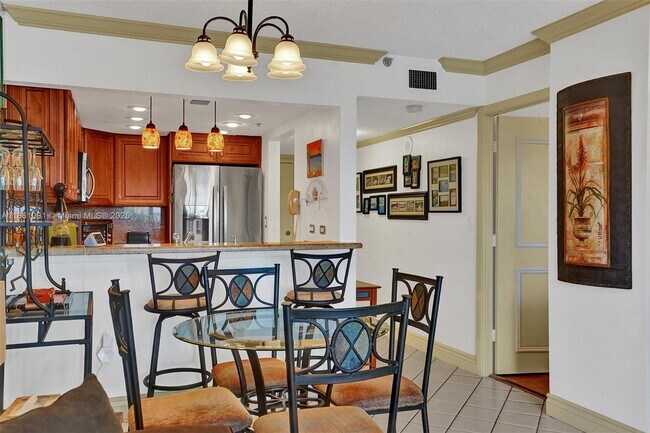 Building Photo - 1201 S Ocean Dr