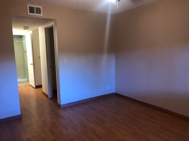 bedroom - 247 N Capitol Ave