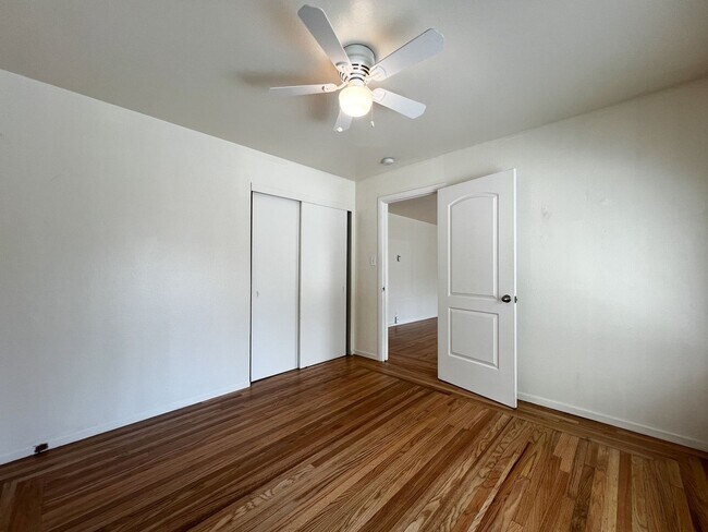 Building Photo - Charming 2 Bedroom, 1 Bathroom Home with Large Fenced Yard + Garage