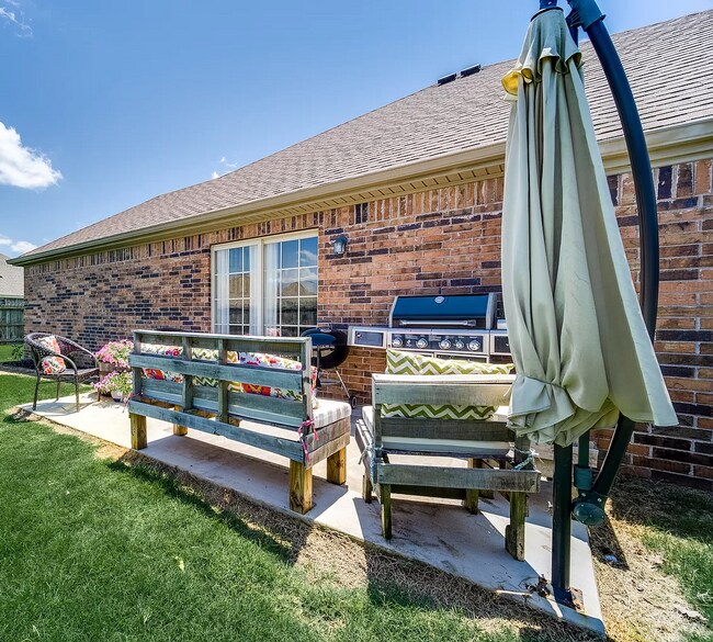 Building Photo - 4751 Augustine Dr