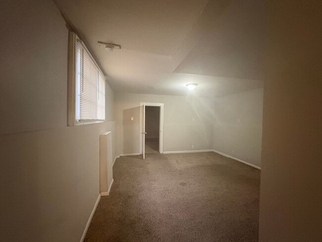 Building Photo - 2755 Vineville Ave