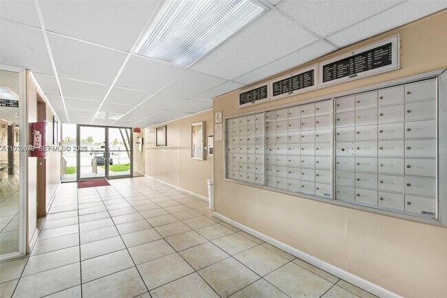 Building Photo - 701 Three Islands Boulevard