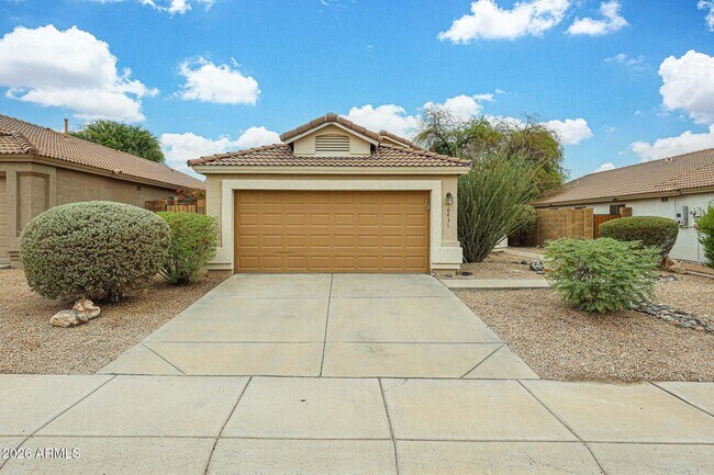 Building Photo - 6431 W Chisum Trail
