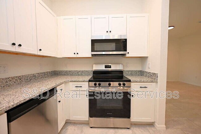 Building Photo - 1011 N Brunnell Pkwy
