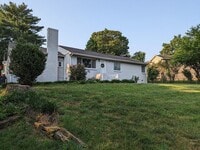 Building Photo - 4208 Lonas Dr