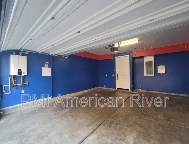 Building Photo - 4371 Garonne Walk