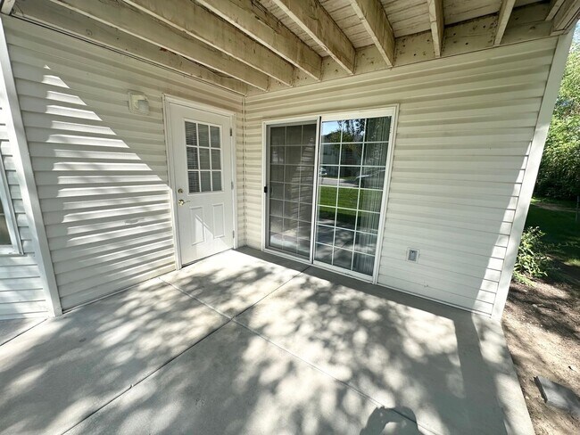 Building Photo - Corsair Lane 2