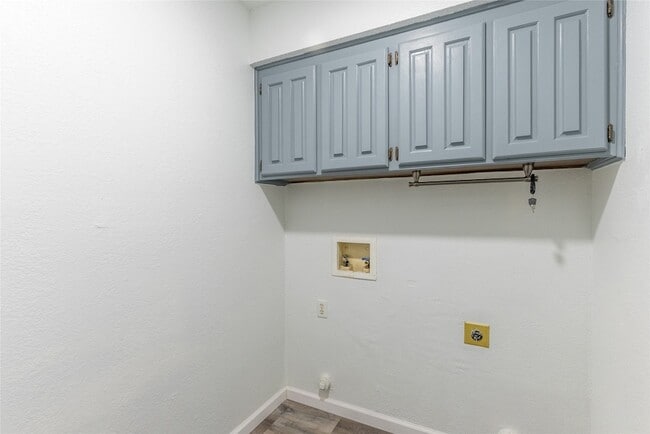 Building Photo - 5201 Rustle Leaf Dr