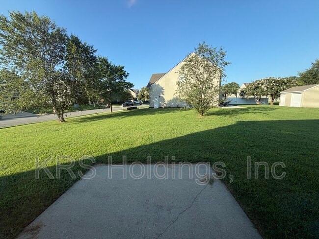 Building Photo - 13 Hampshire Glen Pkwy