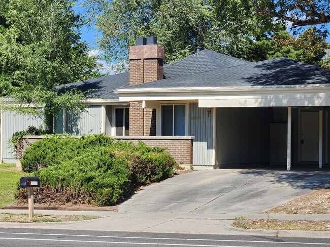 Building Photo - 3547 Bengal Blvd