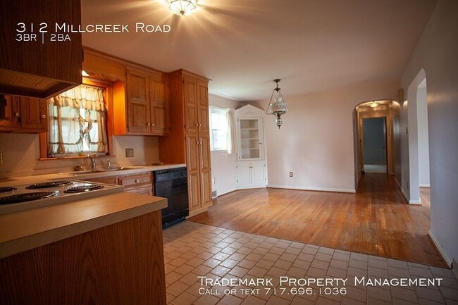 Building Photo - 312 Mill Creek Rd