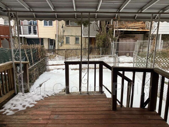 Building Photo - 5036 Stenton Ave