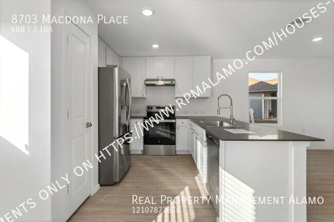 Building Photo - 8703 Macdona Pl