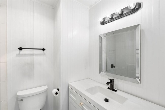 Building Photo - 1712 Timber Ridge Rd