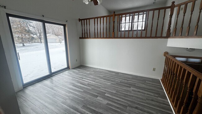 Building Photo - 901 Marty's Way