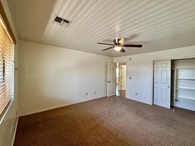Building Photo - 360 N Highland Ave