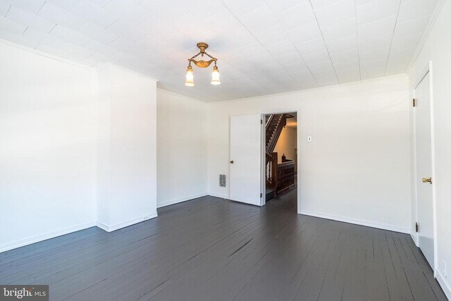 Building Photo - 7738 Ardleigh St