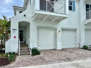 Building Photo - 5865 Shell Cove Drive