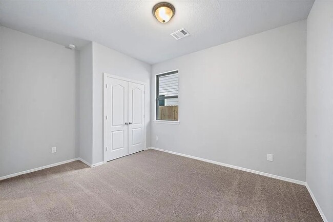 Building Photo - 14520 Jelly Pnes Dr
