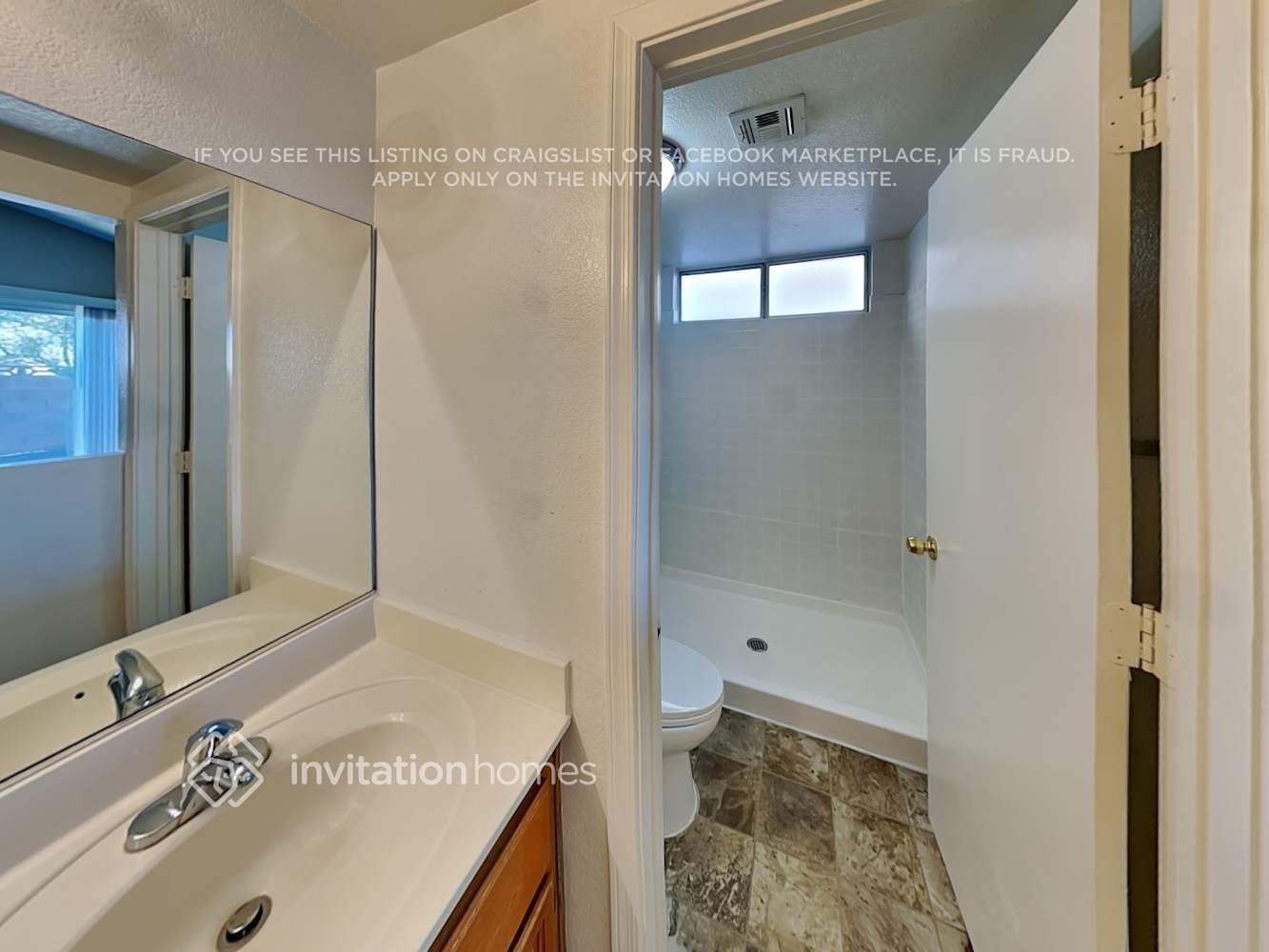 Building Photo - 1174 Matthew Ave