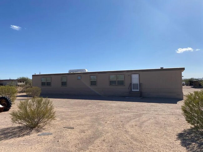 Primary Photo - 6251 W Bilby Rd