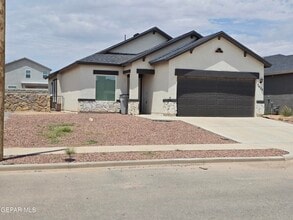 Building Photo - 7425 Norte Mesa Ln