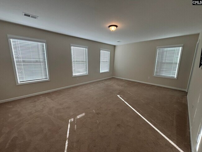 Building Photo - 383 Glen Dornoch Way