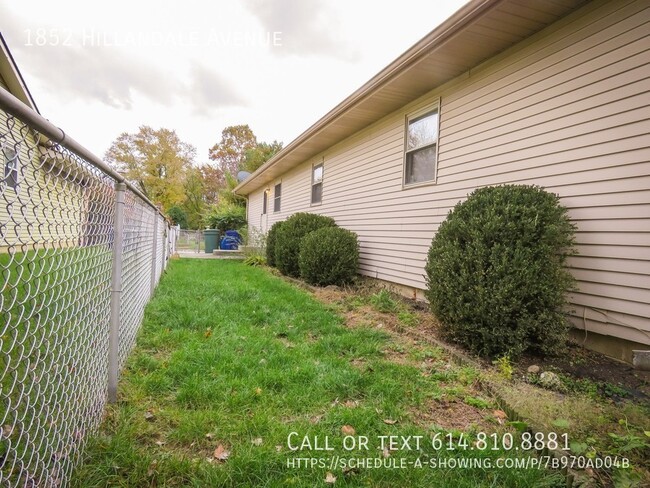 Building Photo - Two Bedroom Half Double Home with Vintage ...