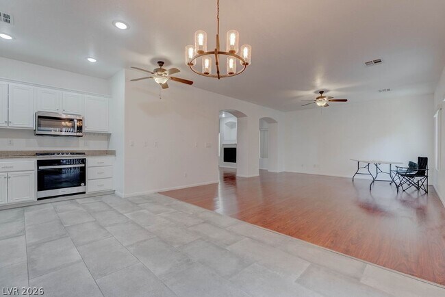 Building Photo - 3109 Strawberry Park Dr