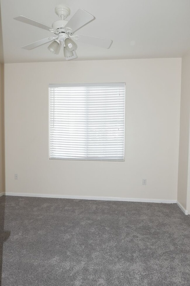 Building Photo - 7163 S Durango Dr