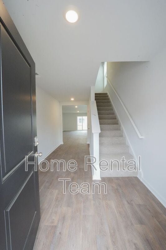 Building Photo - 463 Coconut Dr