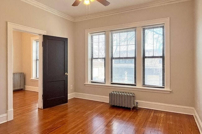 Building Photo - 804 Harrison St.