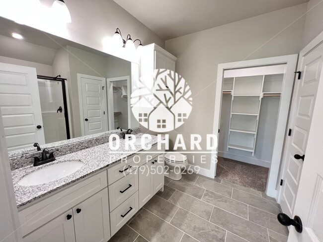 Building Photo - Single-Family Home- Beautiful 4 Bedroom Alderwood Plan