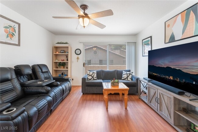 Building Photo - 5259 Caspian Springs Dr