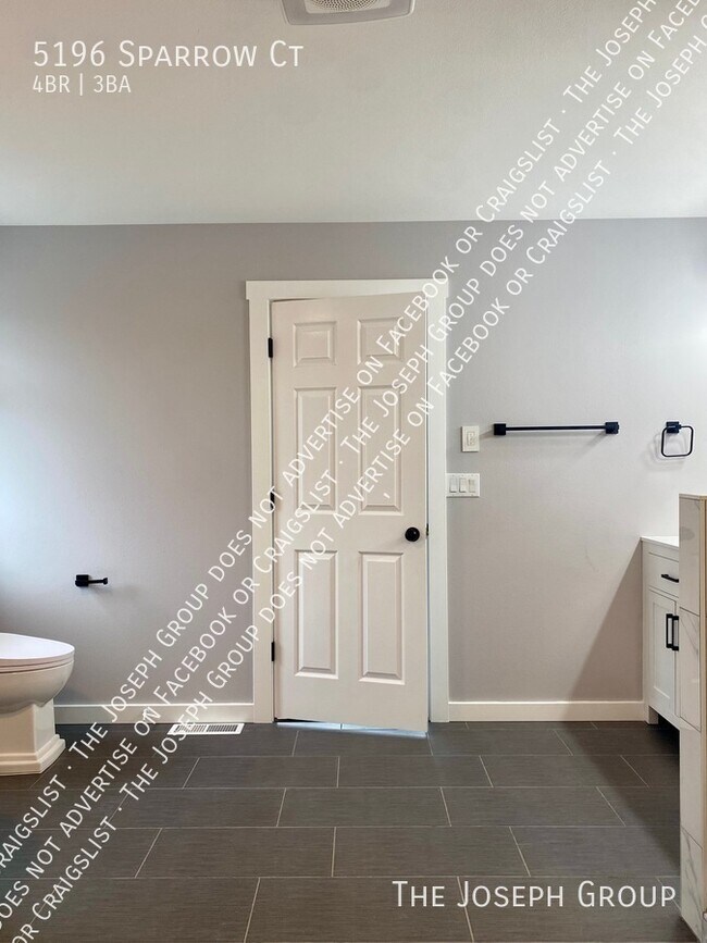 Building Photo - 5196 Sparrow Ct