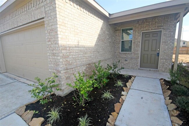 Building Photo - 4415 Iron Horse Dr