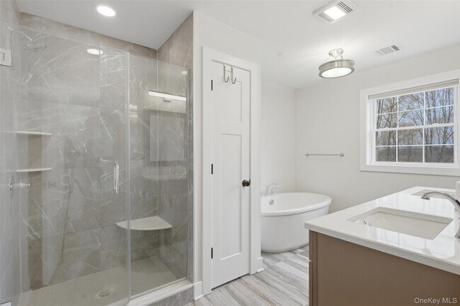 Building Photo - 108 Joyce Wy