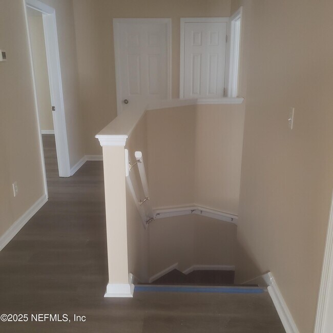 Building Photo - 8602 Longford Dr