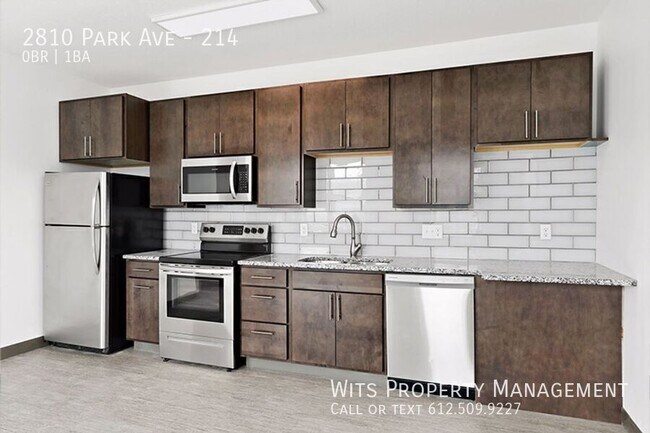 Building Photo - 2810 Park Ave