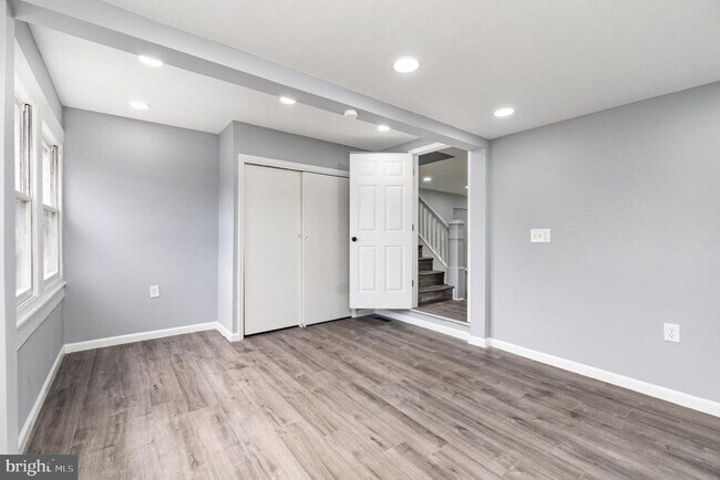 Building Photo - 1320 Conowingo Rd