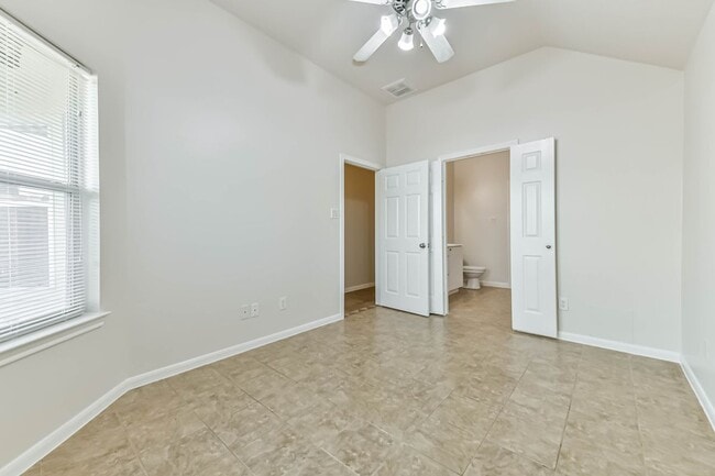 Building Photo - 10222 West Palm Lake Drive