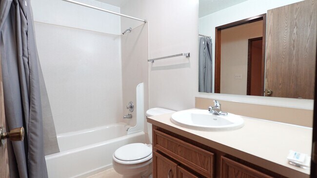 Building Photo - Hajek