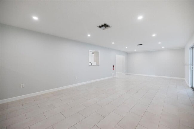 Building Photo - 1169 Carmella Cir