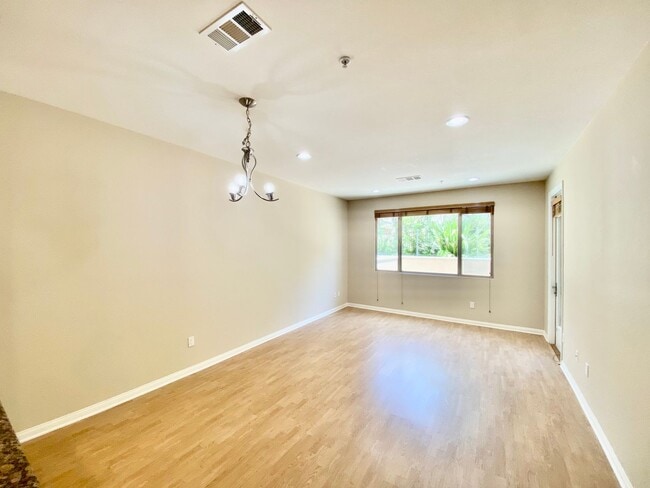 Building Photo - Stylish Coastal Living: Spacious 1BD with Huge Patio + Premium Amenities