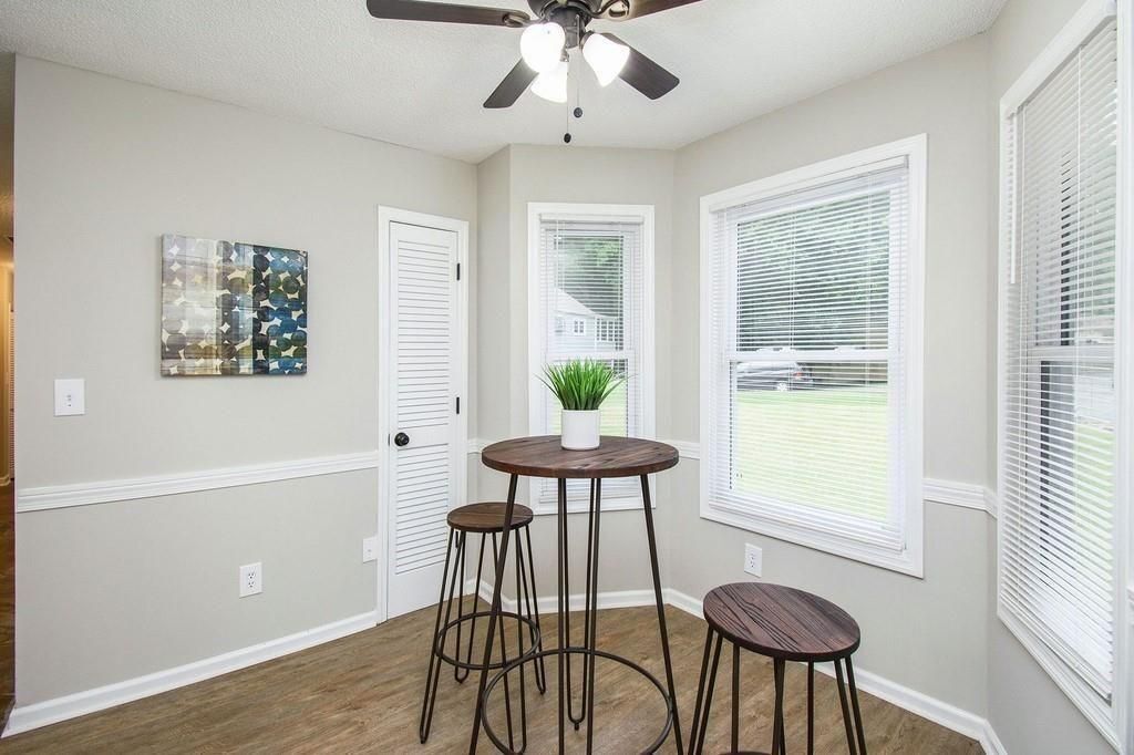 Building Photo - 140 Crabtree Dr